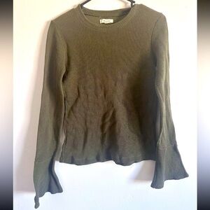 Bell flare Sleeve Blouse Sweatshirt Cottage Boho Lagenlook Olive Madewell Ribbed